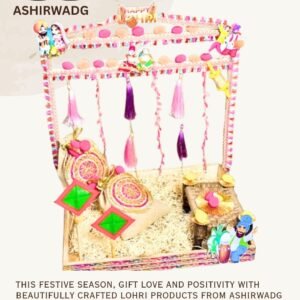 Lohri Hamper With Small 4 Pai